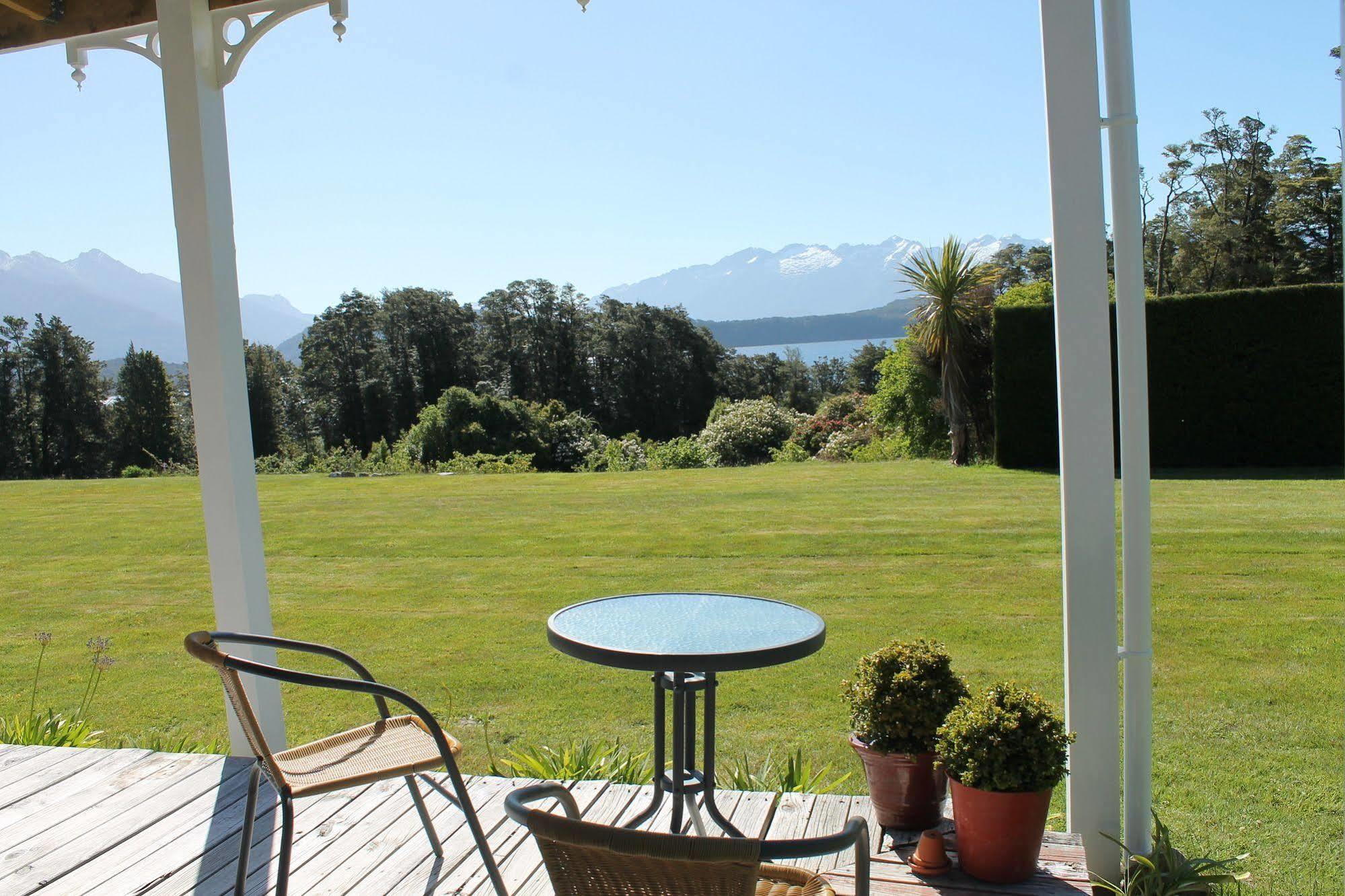 Murrells Grand View House Manapouri Kültér fotó